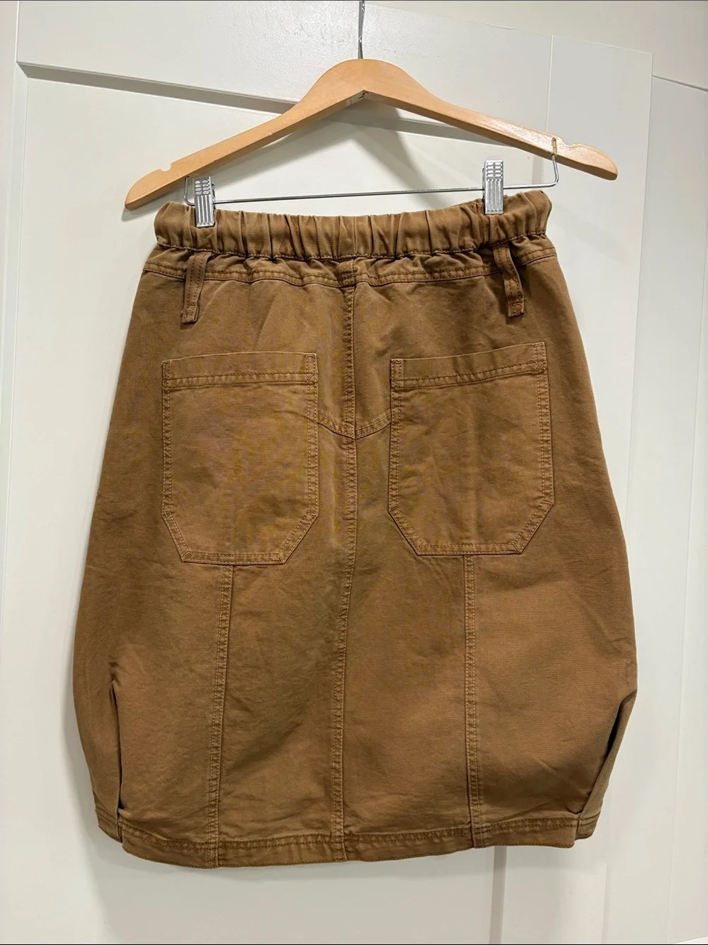 Free People Tobacco Brown Skirt. New With Tags—Pockets—Casual—BEAUTIFUL!  XS